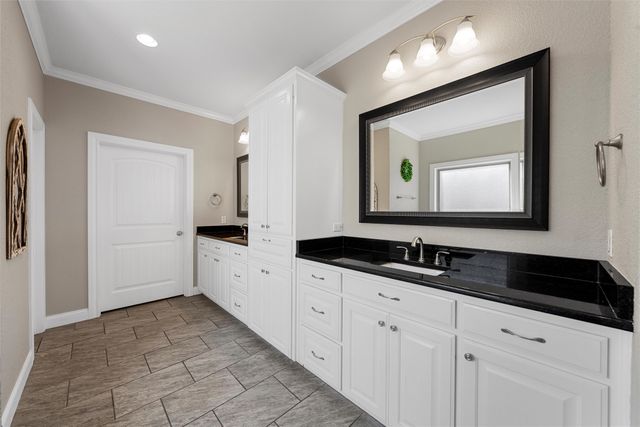41 North Shore Circle, Waco, TX 76708