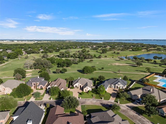 41 North Shore Circle, Waco, TX 76708