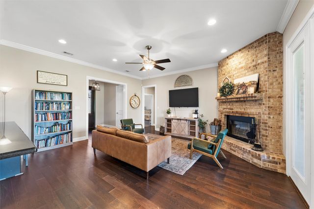 41 North Shore Circle, Waco, TX 76708