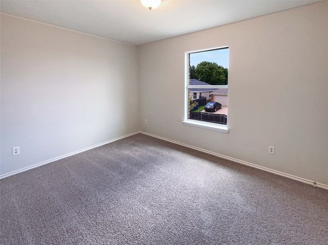 1207 Whitecreek Drive, Glenn Heights, TX 75154