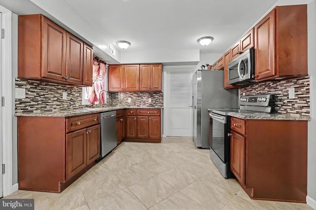36 MOSSHILL LN, Willingboro, NJ 08046