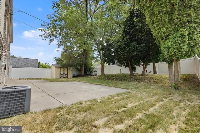 36 MOSSHILL LN, Willingboro, NJ 08046