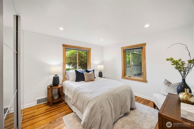 4903 50th Avenue S, Seattle, WA 98118