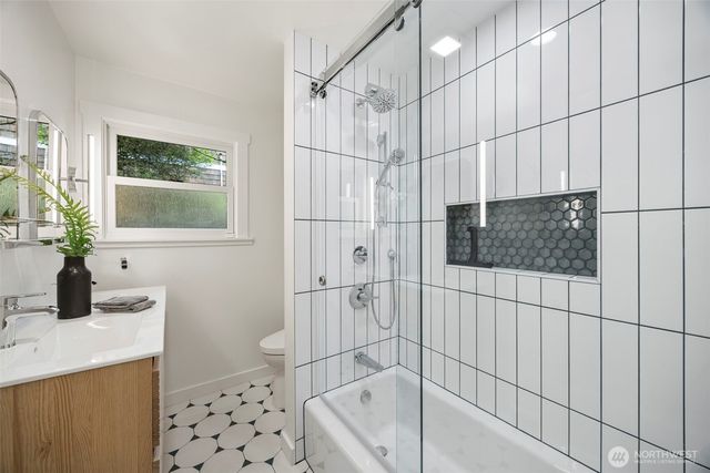 4903 50th Avenue S, Seattle, WA 98118