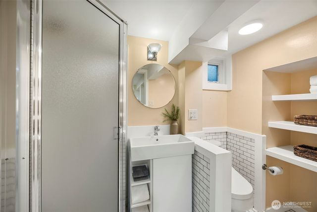 4903 50th Avenue S, Seattle, WA 98118