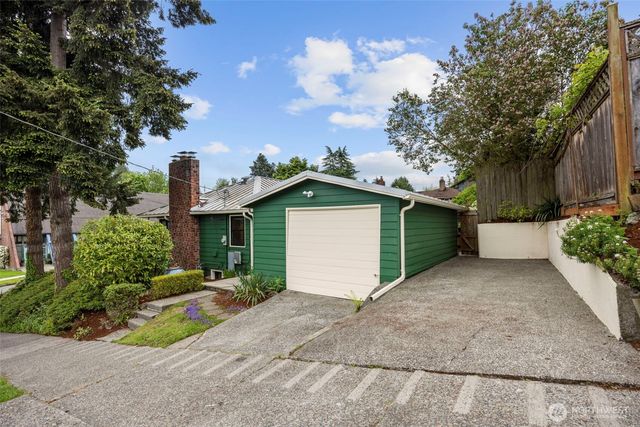 4903 50th Avenue S, Seattle, WA 98118