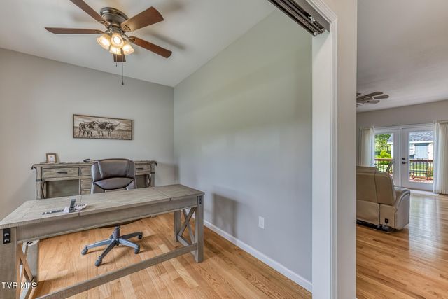 1007 Deerfoot Circle, Rogersville, TN 37857