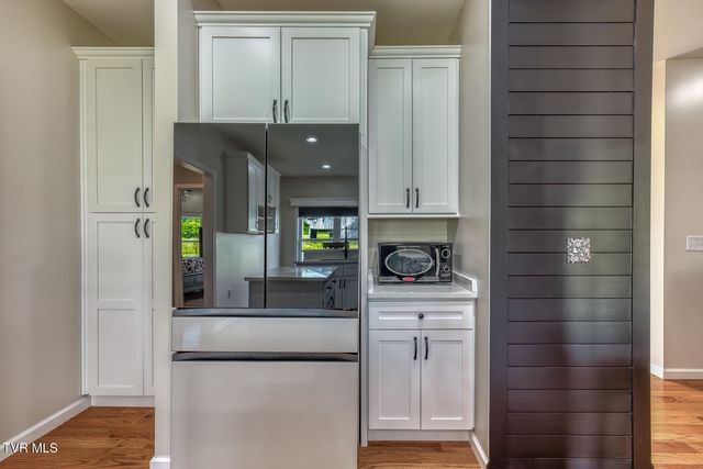 1007 Deerfoot Circle, Rogersville, TN 37857