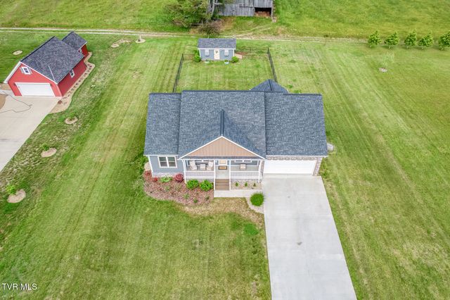 1007 Deerfoot Circle, Rogersville, TN 37857