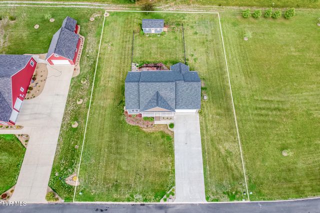 1007 Deerfoot Circle, Rogersville, TN 37857