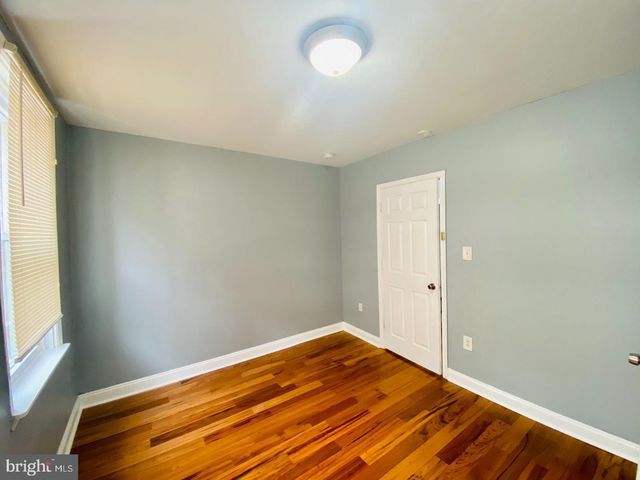 1704 N SYDENHAM ST, Philadelphia, PA 19121