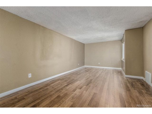 6992 S Knolls Way, Centennial, CO 80122
