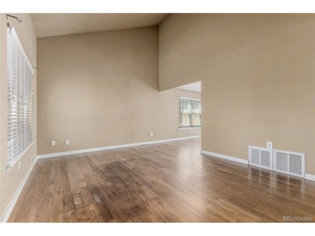 6992 S Knolls Way, Centennial, CO 80122