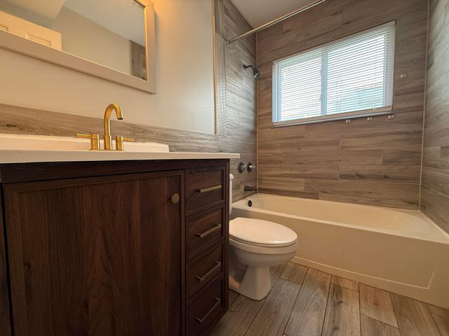 266-268 S Powell Avenue, Columbus, OH 43204