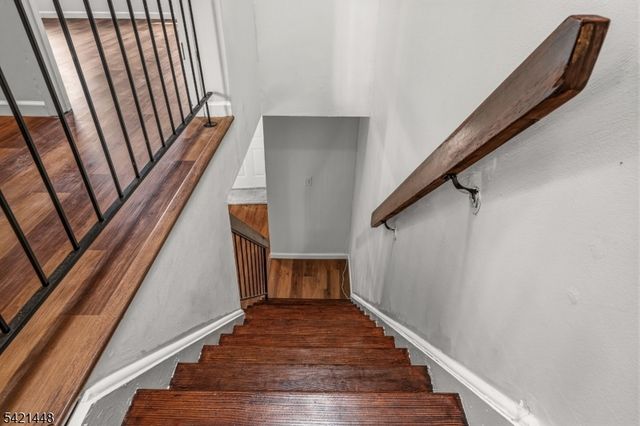 8401 Hana Rd, Edison Twp., NJ 08817