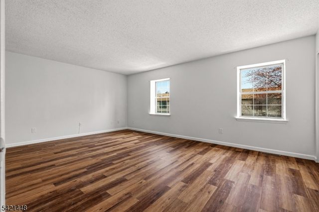 8401 Hana Rd, Edison Twp., NJ 08817