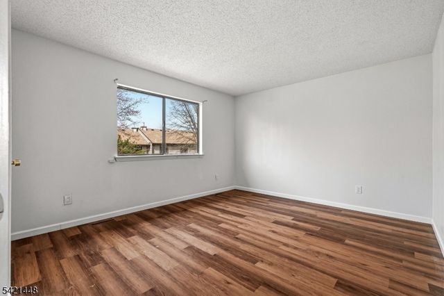 8401 Hana Rd, Edison Twp., NJ 08817