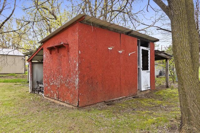 572 GREEN BAY AVENUE, Oconto Falls, WI 54154