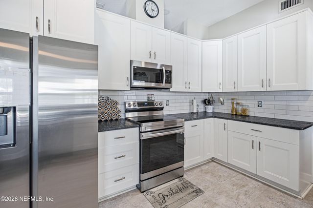 2028 CANYON RIM Place, Middleburg, FL 32068