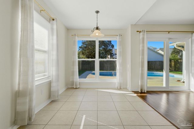 369 Mirabelle Dr, Pensacola, FL 32514