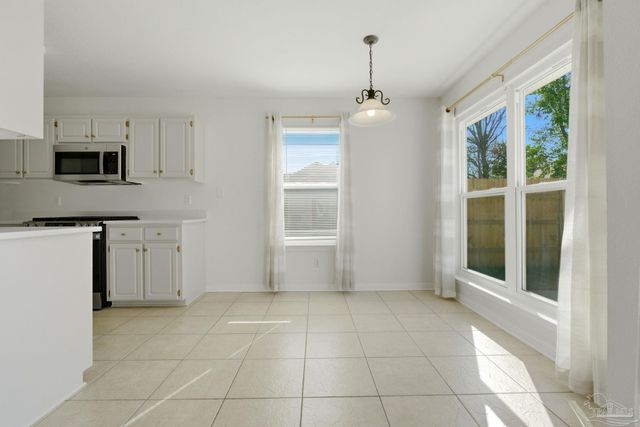 369 Mirabelle Dr, Pensacola, FL 32514