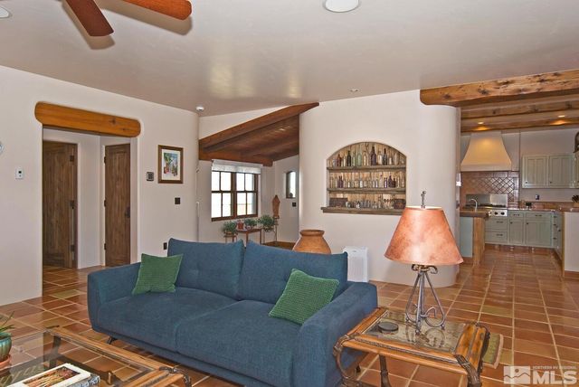 10 Dee Court, Smith Valley, NV 89430