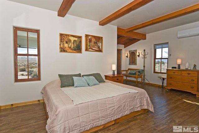 10 Dee Court, Smith Valley, NV 89430