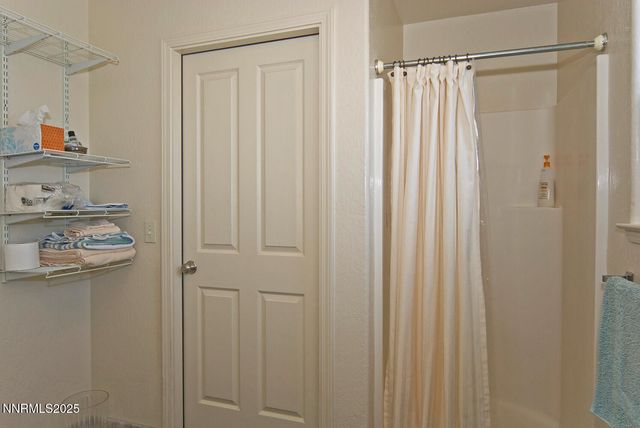 10 Dee Court, Smith Valley, NV 89430