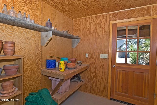 10 Dee Court, Smith Valley, NV 89430