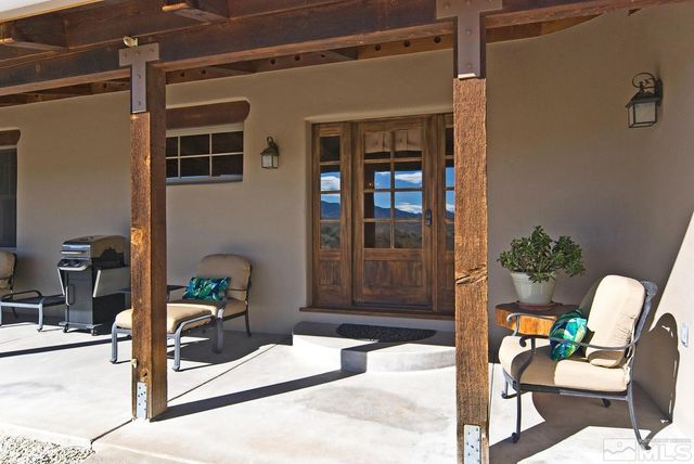 10 Dee Court, Smith Valley, NV 89430