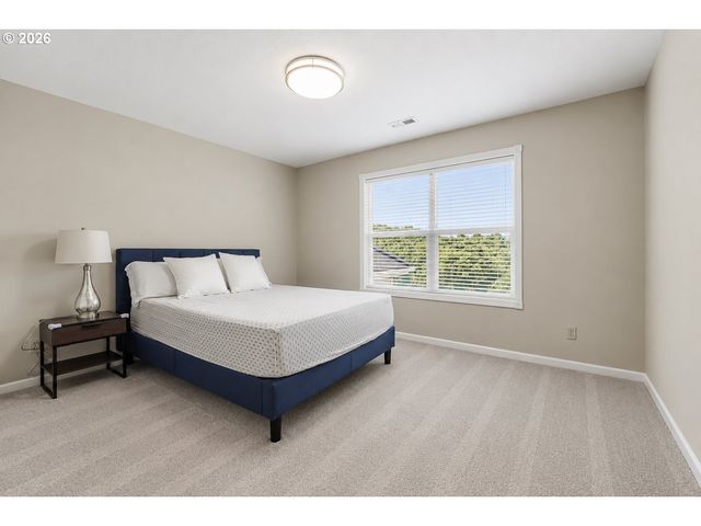 9028 Nw BENSON St, Portland, OR 97229