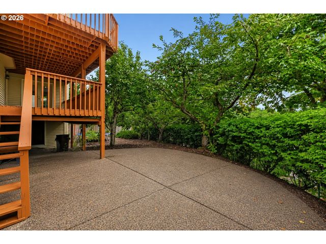 9028 Nw BENSON St, Portland, OR 97229