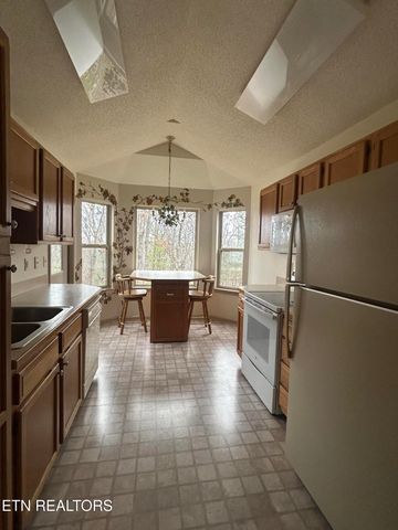 140 Havenridge Circle, Crossville, TN 38558