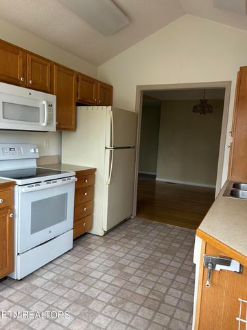 140 Havenridge Circle, Crossville, TN 38558