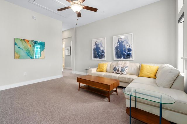 4323 Spicewood Springs RD 2, Austin, TX 78759