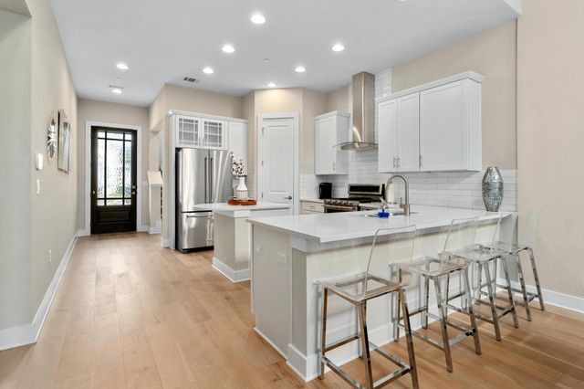 4323 Spicewood Springs RD 2, Austin, TX 78759