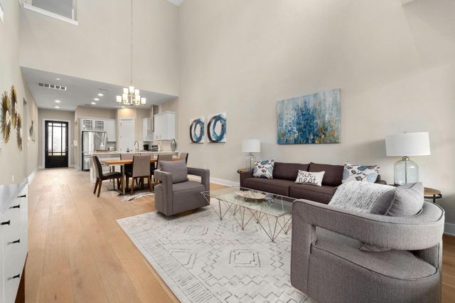 4323 Spicewood Springs RD 2, Austin, TX 78759