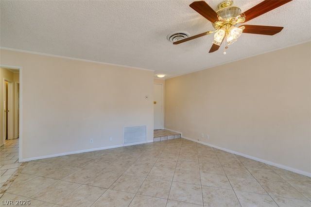 2458 Paradise Village Way, Las Vegas, NV 89120