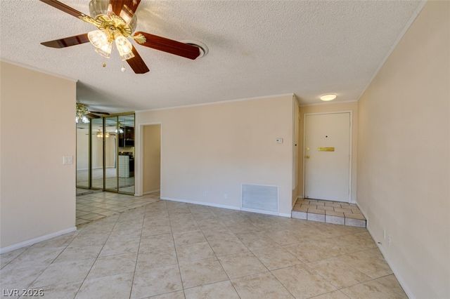 2458 Paradise Village Way, Las Vegas, NV 89120