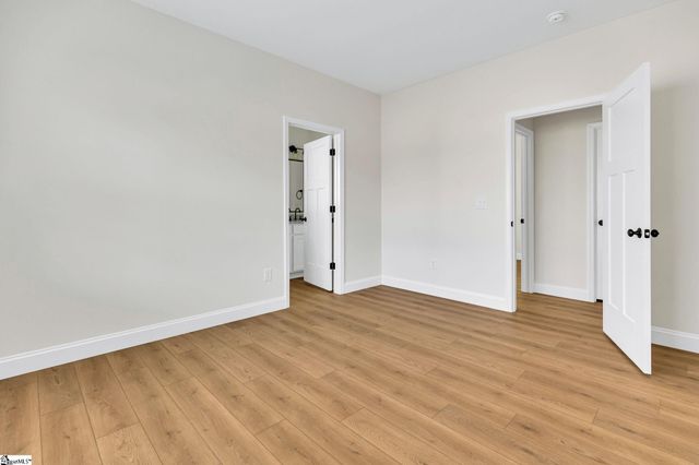 1434 Scuffletown Road, Simpsonville, SC 29681