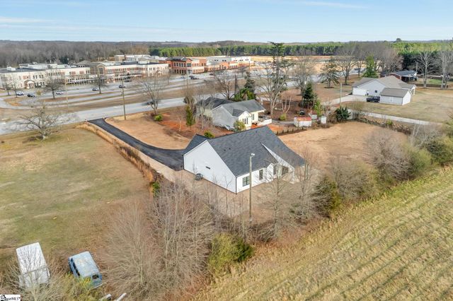 1434 Scuffletown Road, Simpsonville, SC 29681