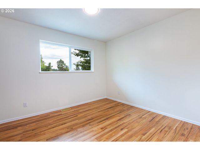 2855 Sw 118TH Ave, Beaverton, OR 97005