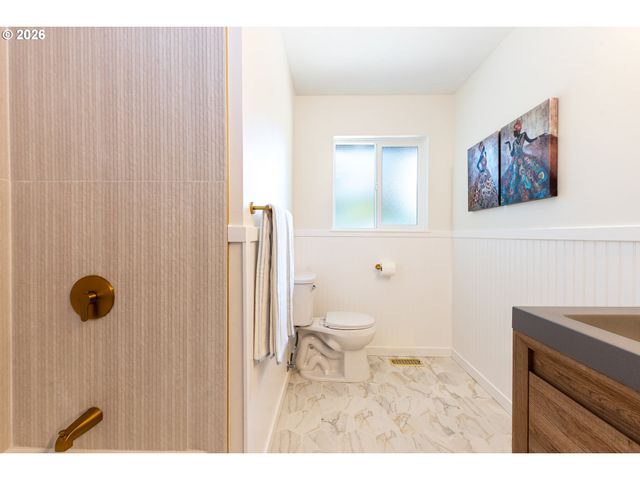 2855 Sw 118TH Ave, Beaverton, OR 97005