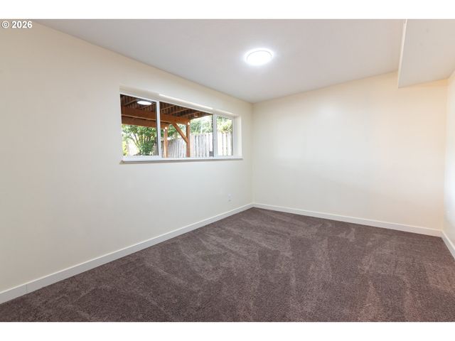 2855 Sw 118TH Ave, Beaverton, OR 97005