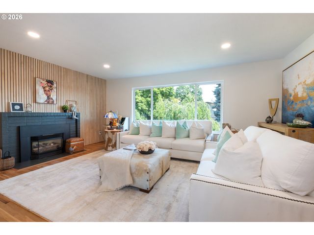 2855 Sw 118TH Ave, Beaverton, OR 97005