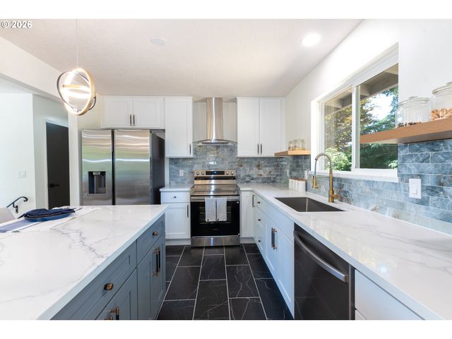 2855 Sw 118TH Ave, Beaverton, OR 97005