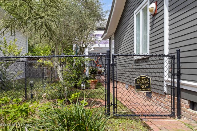 614 2nd Street, Gulfport, MS 39501