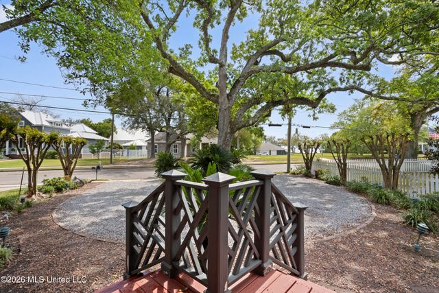 614 2nd Street, Gulfport, MS 39501