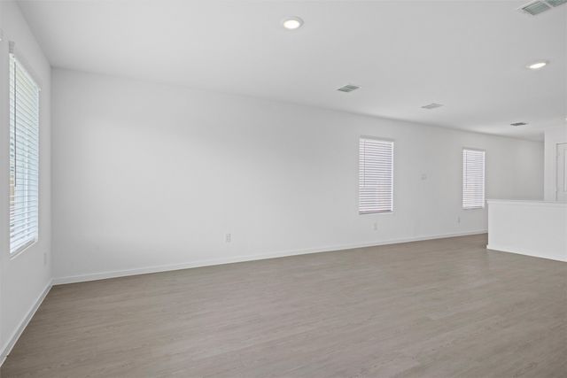 2020 Belgian Drive, Aubrey, TX 76227