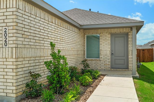 2020 Belgian Drive, Aubrey, TX 76227
